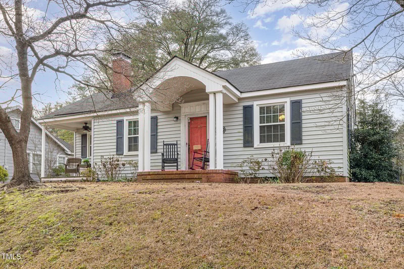 1325 Hilltop Ave, Fayetteville, NC 28305