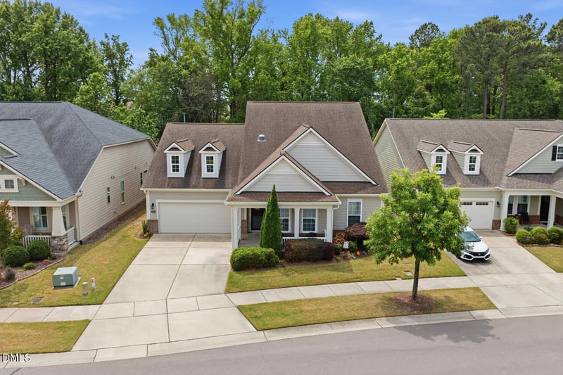 1325 Pulitzer Ln, Durham, NC 27703