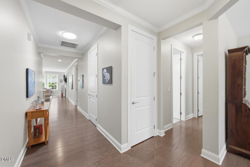 1325 Pulitzer Ln, Durham, NC 27703