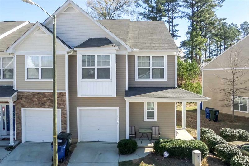 1325 Stone Manor Dr, Raleigh, NC 27610