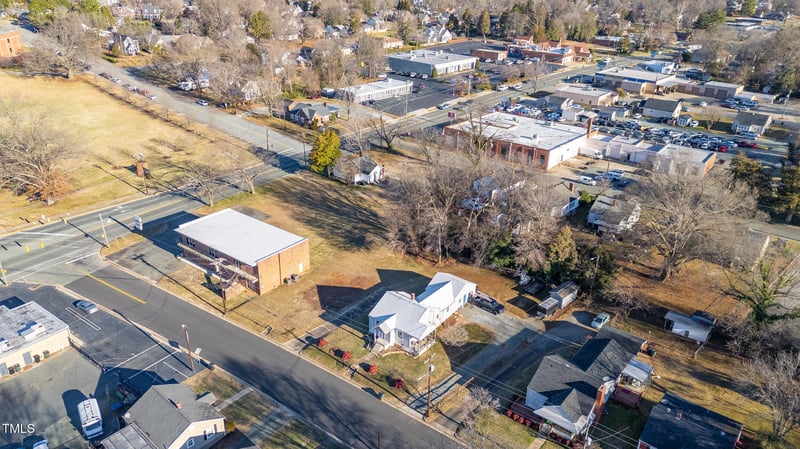 1326 S Church St, Burlington, NC 27215