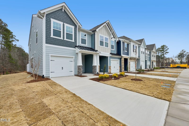 1326 Hammond Dr, Mebane, NC 27302
