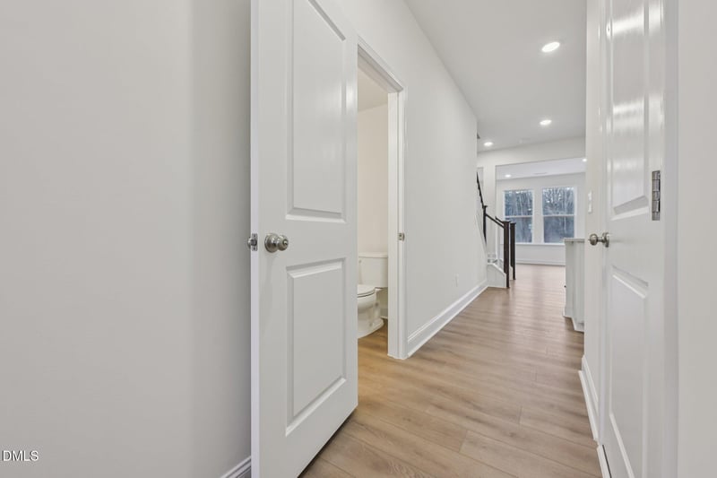 1326 Hammond Dr, Mebane, NC 27302