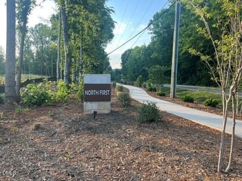 1326 Hammond Dr, Mebane, NC 27302