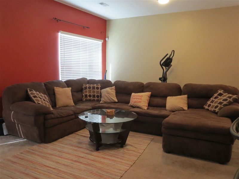 1326 Stone Manor Dr, Raleigh, NC 27610