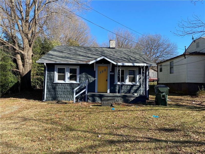 1326 Whitsett St, Burlington, NC 27215
