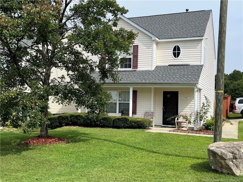 1327 Cricket Ridge Dr, Raleigh, NC 27610