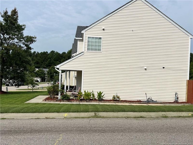 1327 Cricket Ridge Dr, Raleigh, NC 27610