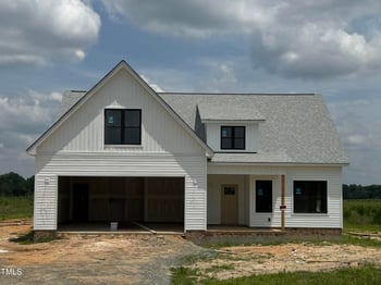 1327 Parkertown Rd, Four Oaks, NC 27524