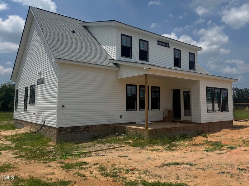 1327 Parkertown Rd, Four Oaks, NC 27524