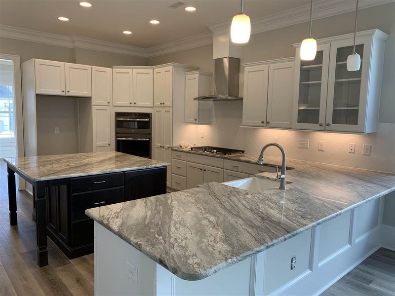 1328 Gloriosa St, Apex, NC 27523