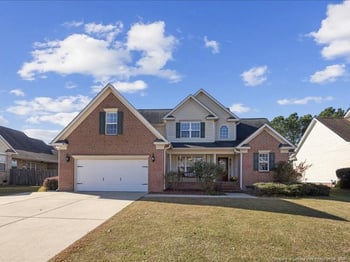 1328 Masterpiece Dr, Hope Mills, NC 28348