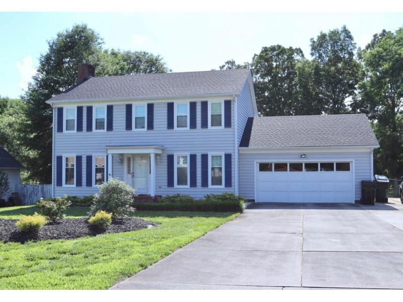 1328 Mccuiston Dr, Burlington, NC 27215