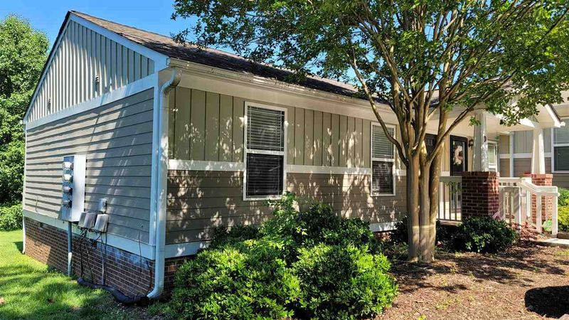 1328 S State St #D, Raleigh, NC 27610