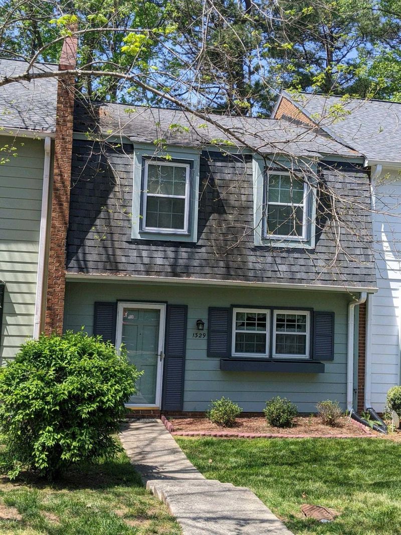1329 Garden Crest Cir, Raleigh, NC 27609