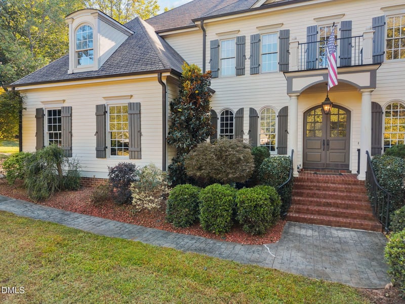 1329 Wynncrest Ct, Raleigh, NC 27603