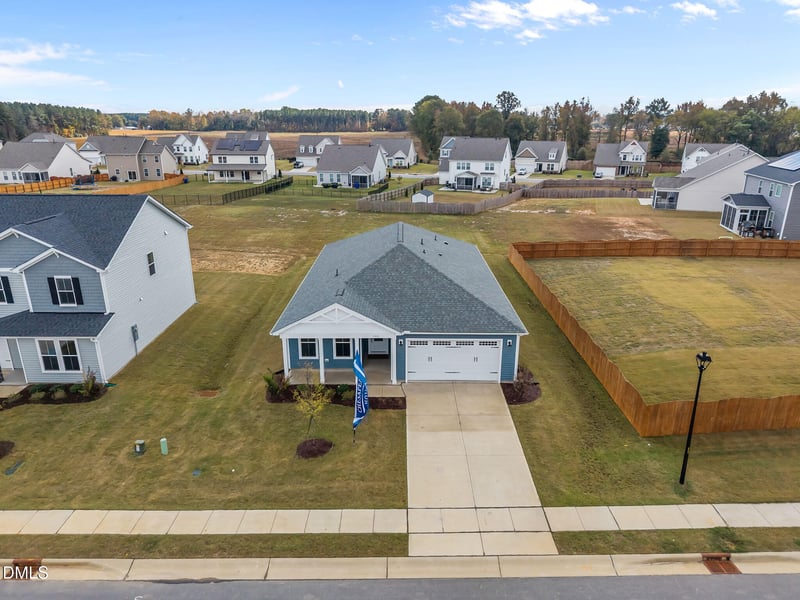 133 Barn Door Dr, Lillington, NC 27546