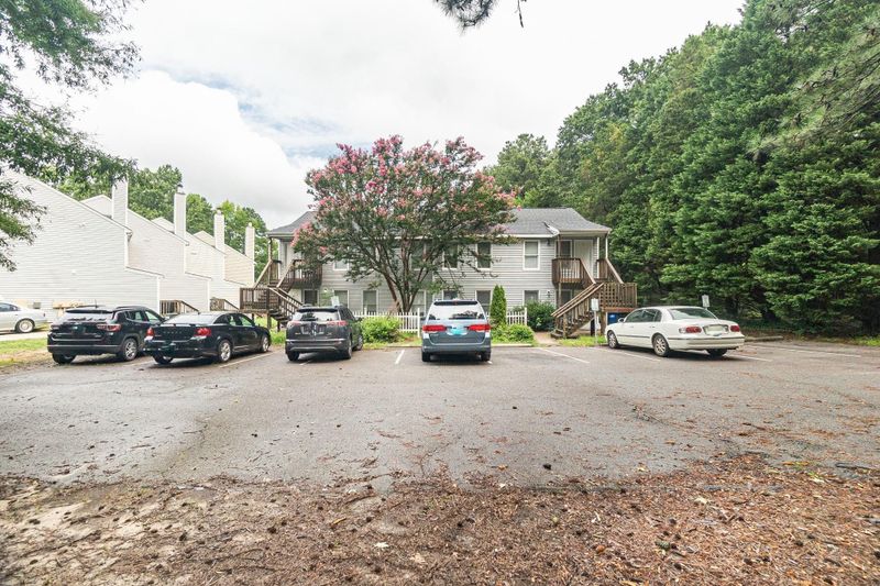 133 Bashford Rd, Raleigh, NC 27606