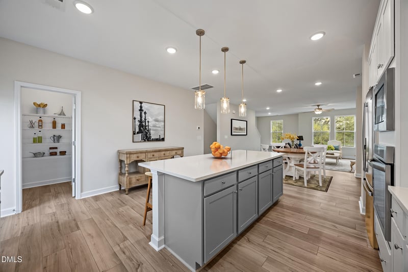 133 Broadway St, Knightdale, NC 27545