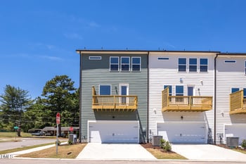 133 Broadway St, Knightdale, NC 27545