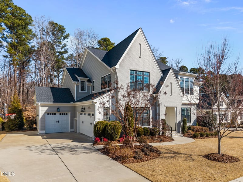 133 Burgundy Ln, Chapel Hill, NC 27516
