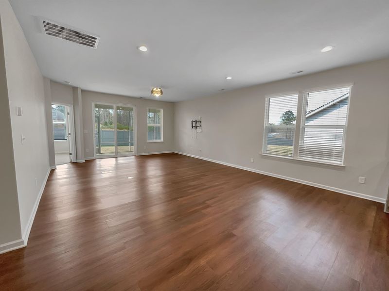 133 Carbone Ln, Clayton, NC 27527