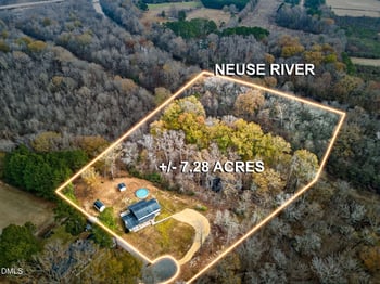 133 Castle Dr, Smithfield, NC 27577