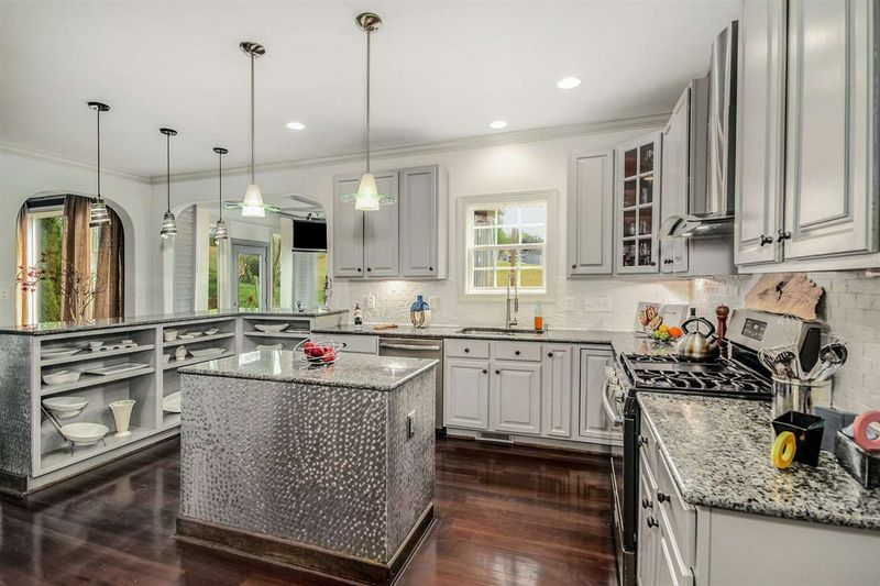 133 Challenge Rd, Raleigh, NC 27603