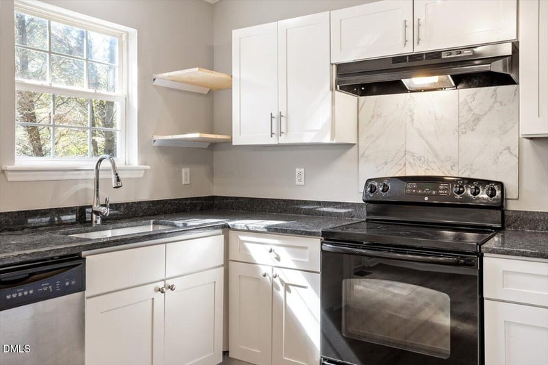 133 Clark Ct, Youngsville, NC 27596