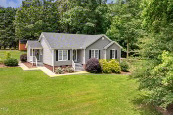 133 Creekstone Dr, Benson, NC 27504
