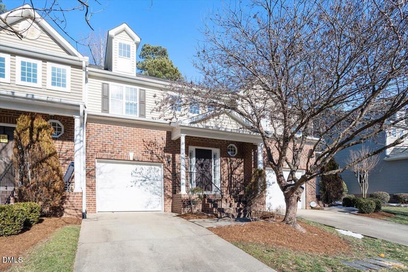 133 Florians Dr, Holly Springs, NC 27540