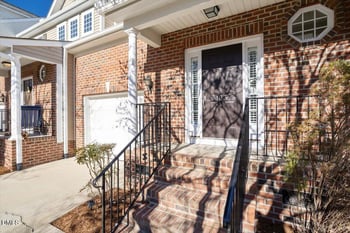 133 Florians Dr, Holly Springs, NC 27540