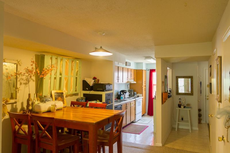 133 Kingsbury Dr #133, Chapel Hill, NC 27514