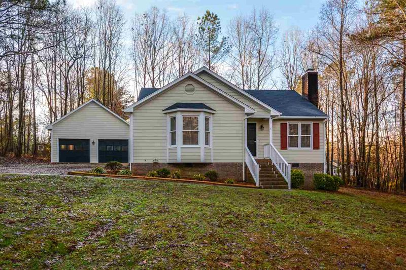 133 Leeway Ct, Clayton, NC 27520