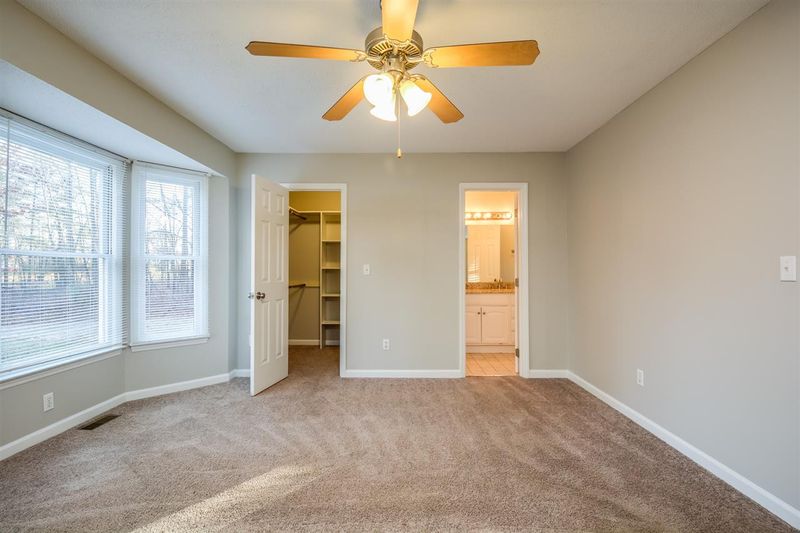 133 Leeway Ct, Clayton, NC 27520