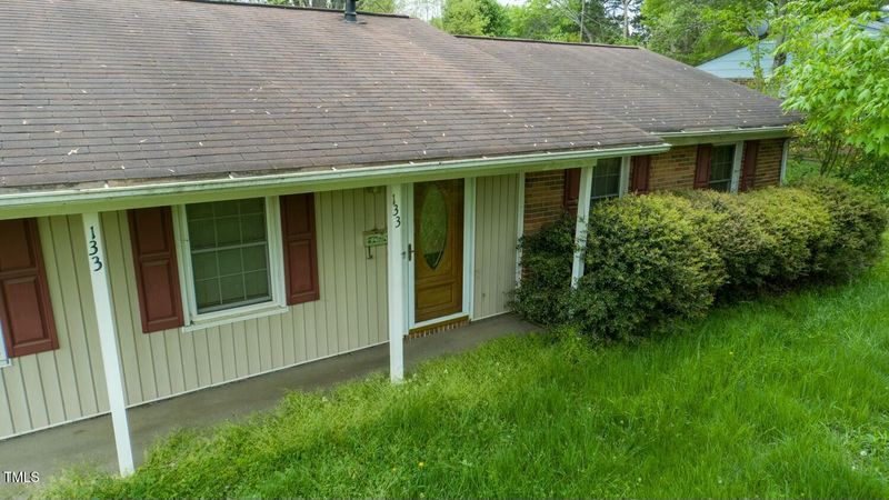 133 Montree Ln, Graham, NC 27253