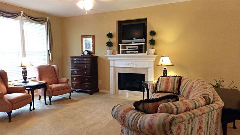 133 Occidental Dr, Holly Springs, NC 27540