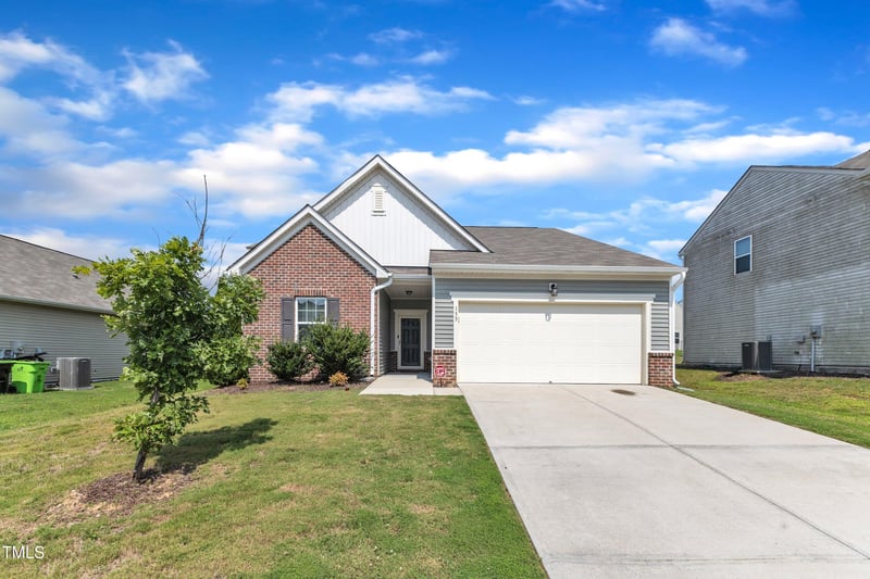 133 Ogden Pond Pl, Zebulon, NC 27597