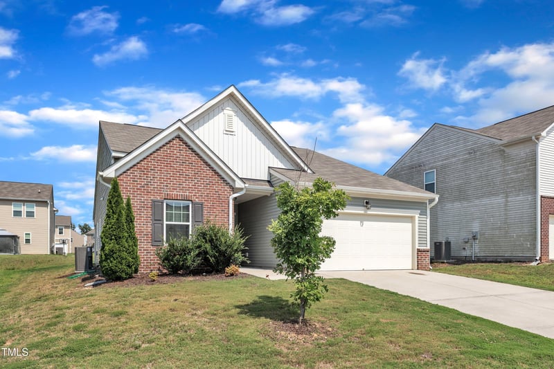133 Ogden Pond Pl, Zebulon, NC 27597