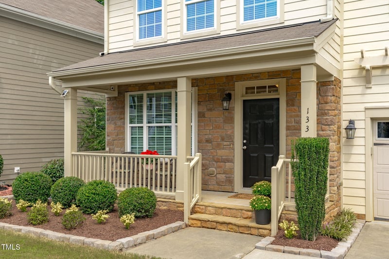 133 Spring Pine Ln, Holly Springs, NC 27540