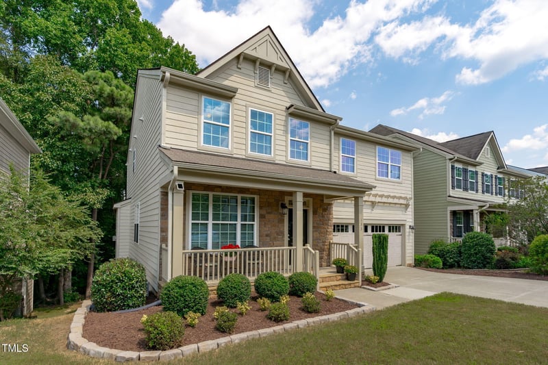 133 Spring Pine Ln, Holly Springs, NC 27540