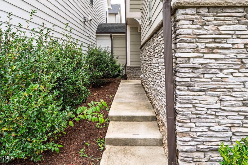 133 Tree Hill Ln, Holly Springs, NC 27540
