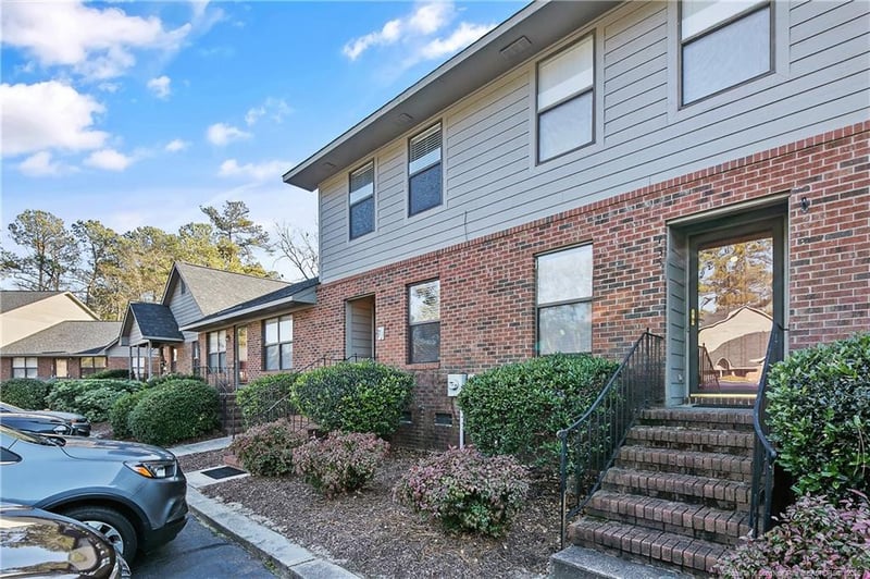 133 Villa Dr, Fayetteville, NC 28311