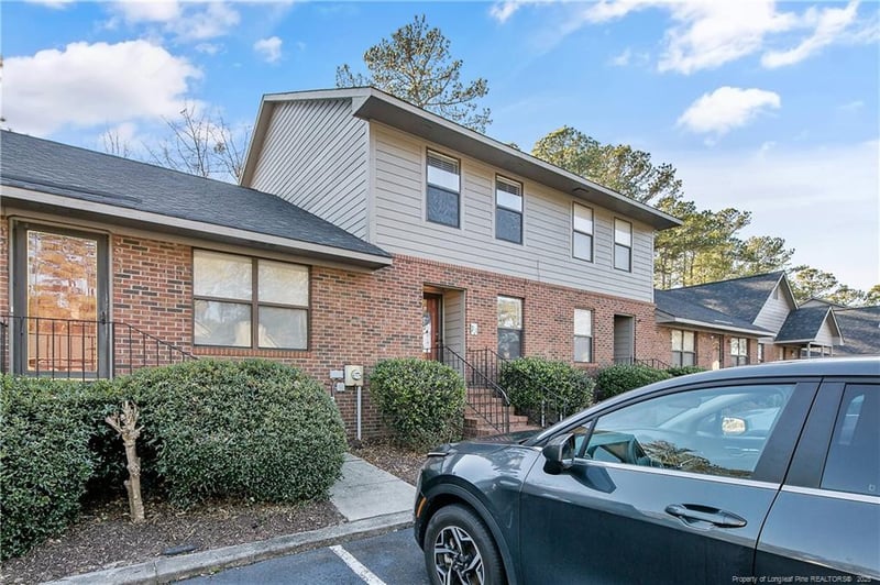 133 Villa Dr, Fayetteville, NC 28311