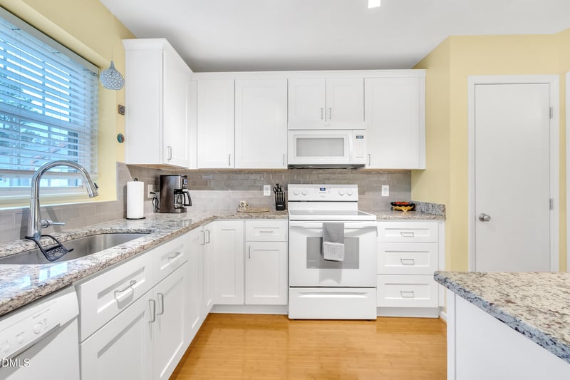 1330 Garden Crest Cir, Raleigh, NC 27609