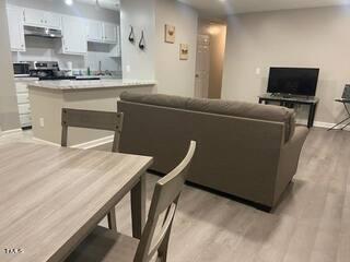 1330 Park Glen Dr #104, Raleigh, NC 27610