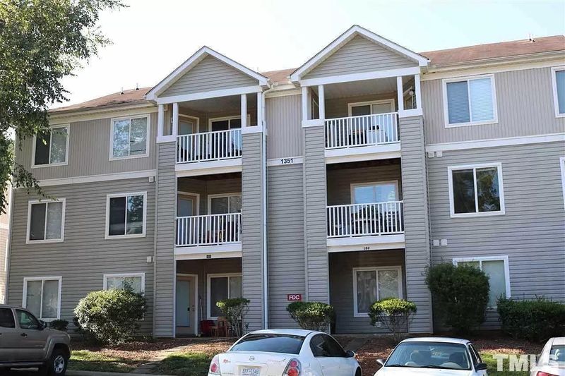 1331 Crab Orchard Dr #203, Raleigh, NC 27606