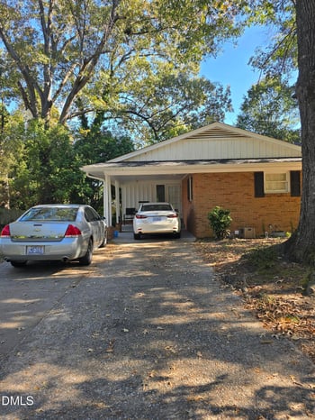 1331 Granville St, Burlington, NC 27215