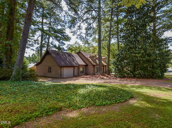1331 Kingston Ridge Rd, Cary, NC 27511