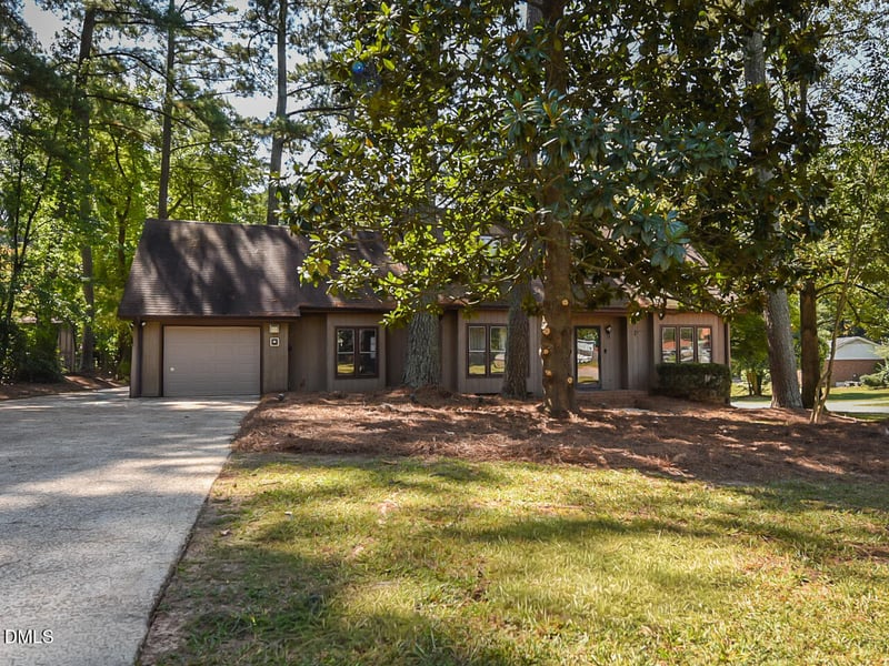 1331 Kingston Ridge Rd, Cary, NC 27511